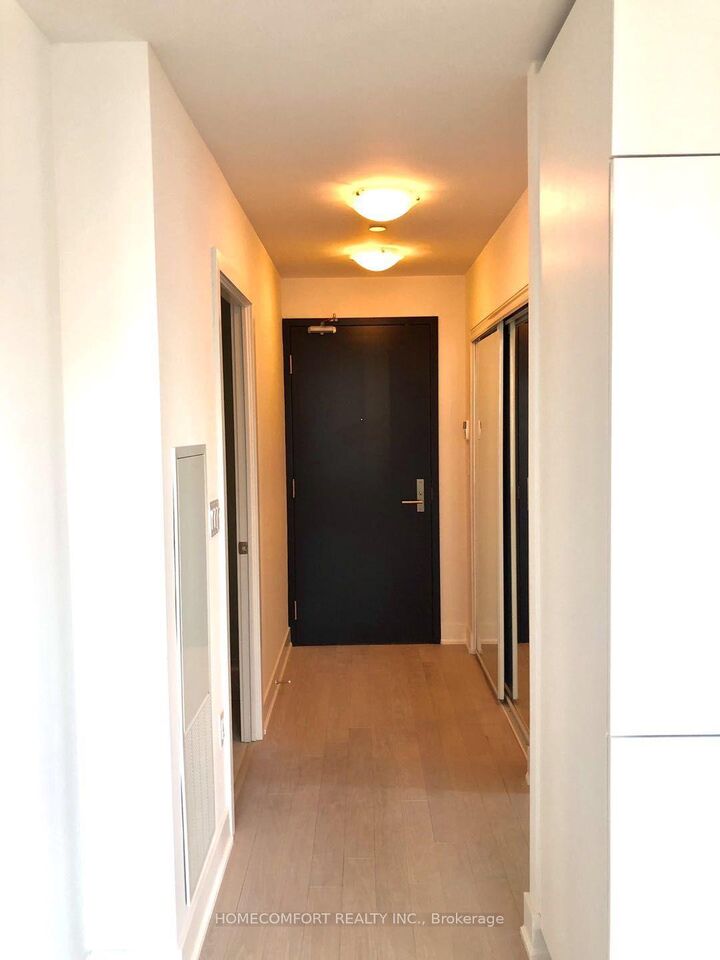 Property Photo:  955 Bay Street 707  ON M2J 4V6 