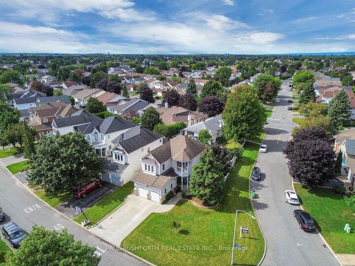Property Photo:  1800 Nicolet Way  ON K4A 3T7 