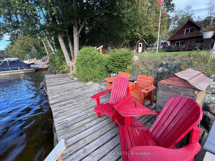 Property Photo:  110 Village Street  ON K0L 1C0 