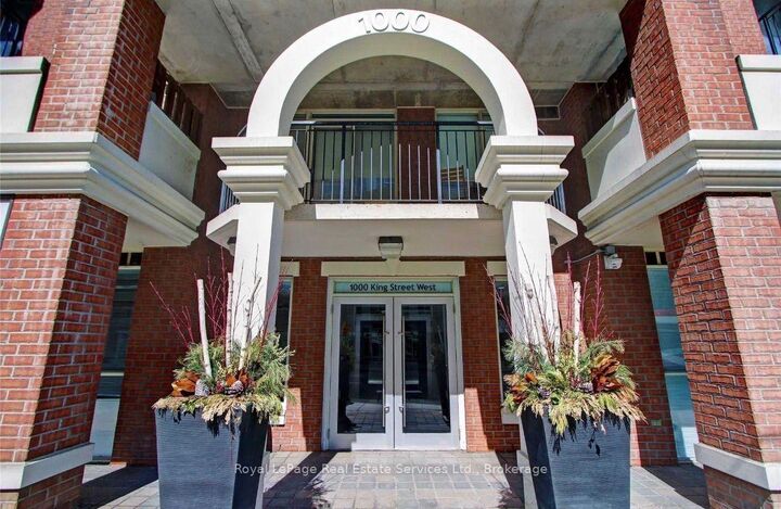 Property Photo:  1000 King Street W 517  ON M6K 3N1 