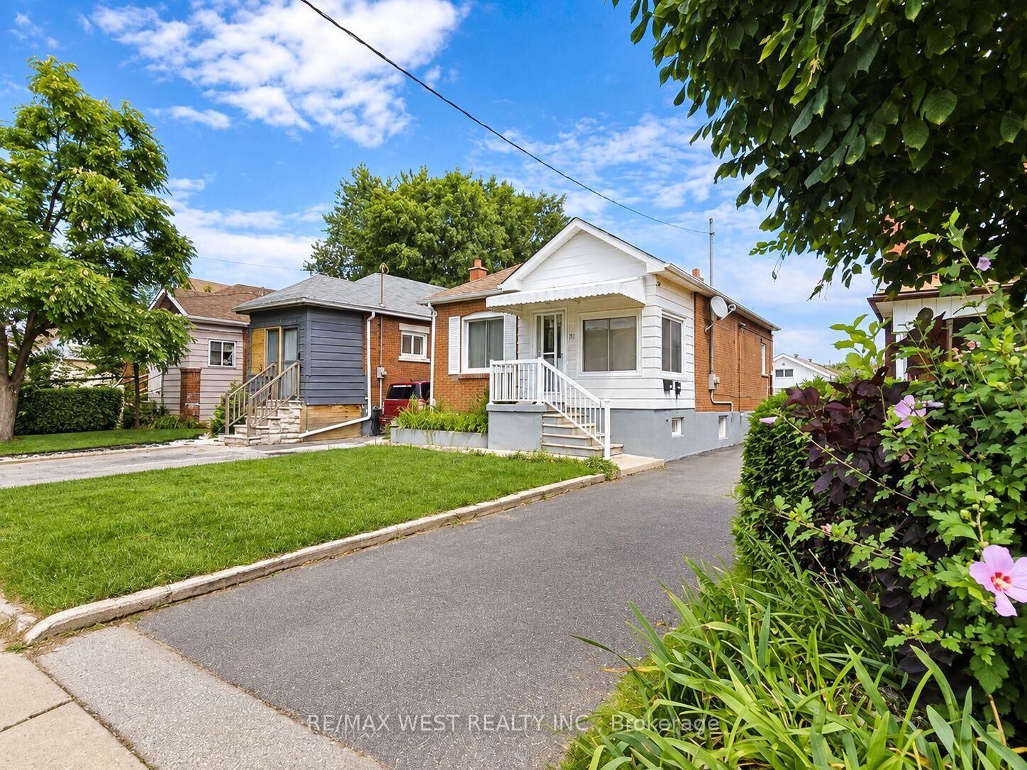 Property Photo:  51 Mould Avenue Bsmt  ON M6N 3Z8 