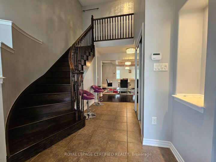 Property Photo:  