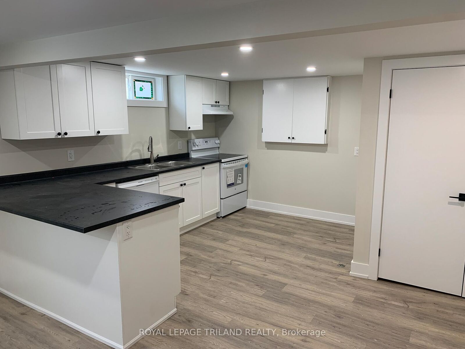 Property Photo:  62 Wexford Avenue Basement  ON N5V 1L9 