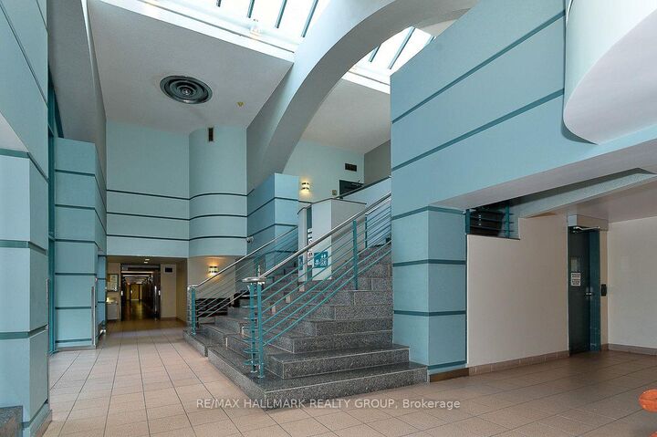 Property Photo:  35 Holland Avenue 709  ON K1Y 4S2 