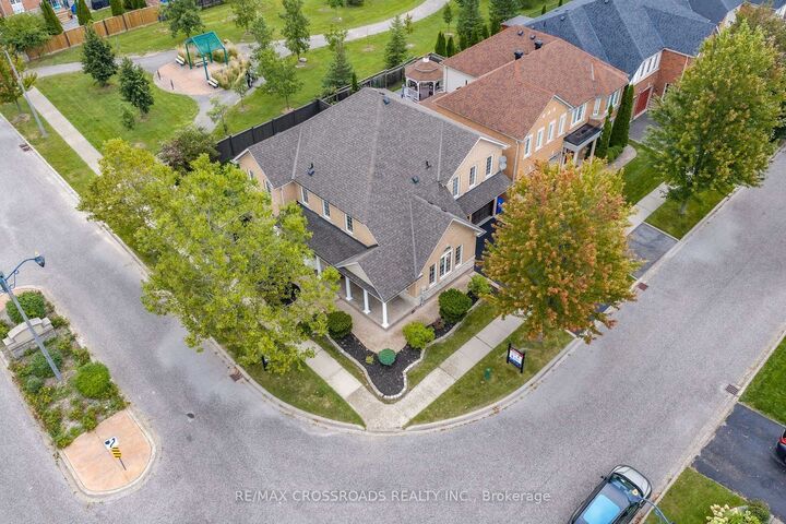 Property Photo:  28 O'Shea Crescent  ON L1T 4W7 
