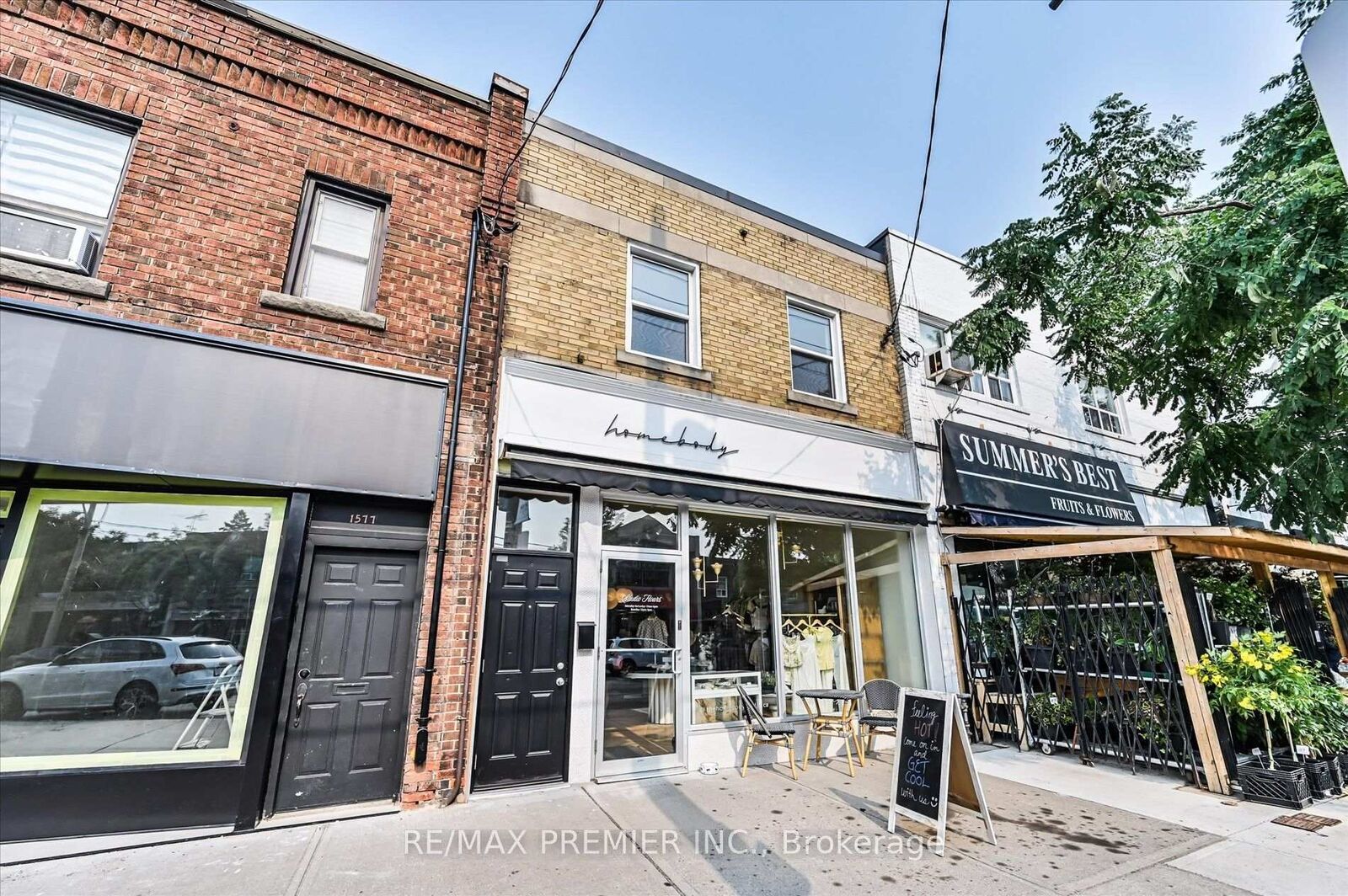 Property Photo:  1575 Bayview Avenue  ON M4G 3B5 