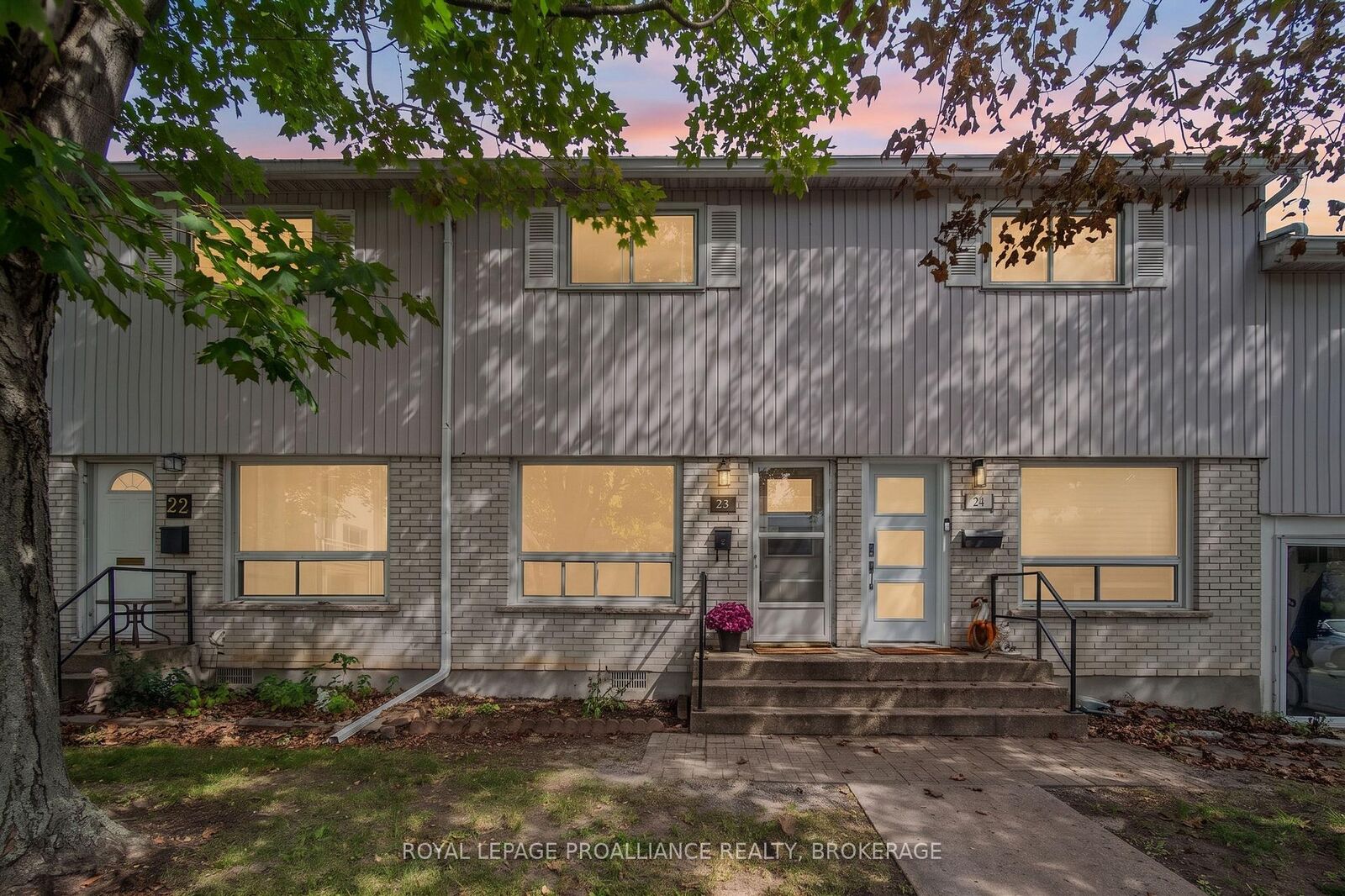 Property Photo:  4427 Bath Road 23  ON K7N 1A1 