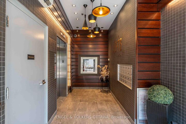 Property Photo:  197 Lisgar Street 202  ON K2P 0C3 