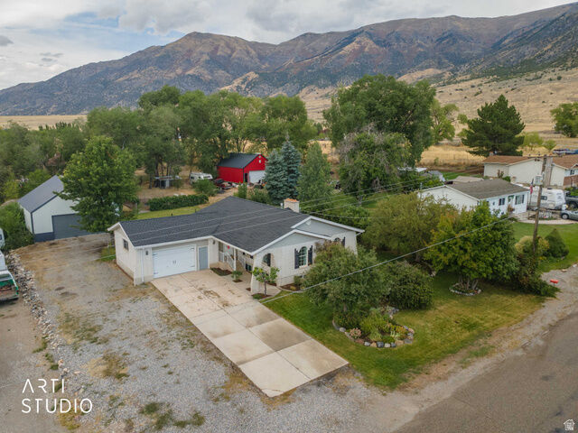 Property Photo: 2470 W 7200 N UT 84314