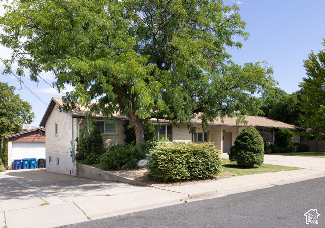 Property Photo:  270 E 5100 S  UT 84405 