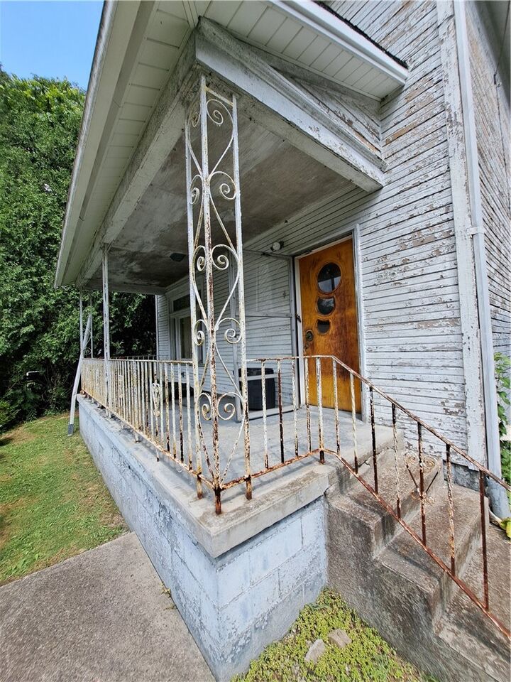 Property Photo:  515 Highland Ave  PA 15001 