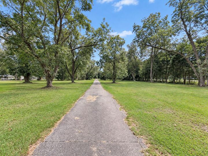 Property Photo:  2220 Liberty Expy  GA 31705 
