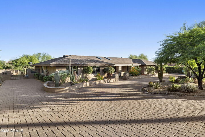 Property Photo: 9045 E Lazywood Place AZ 85377