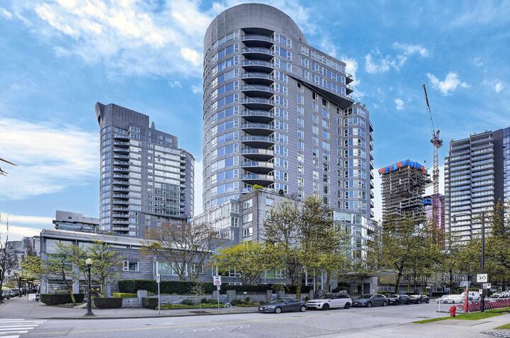Property Photo:  560 Cardero Street 305  BC V6G 3E9 
