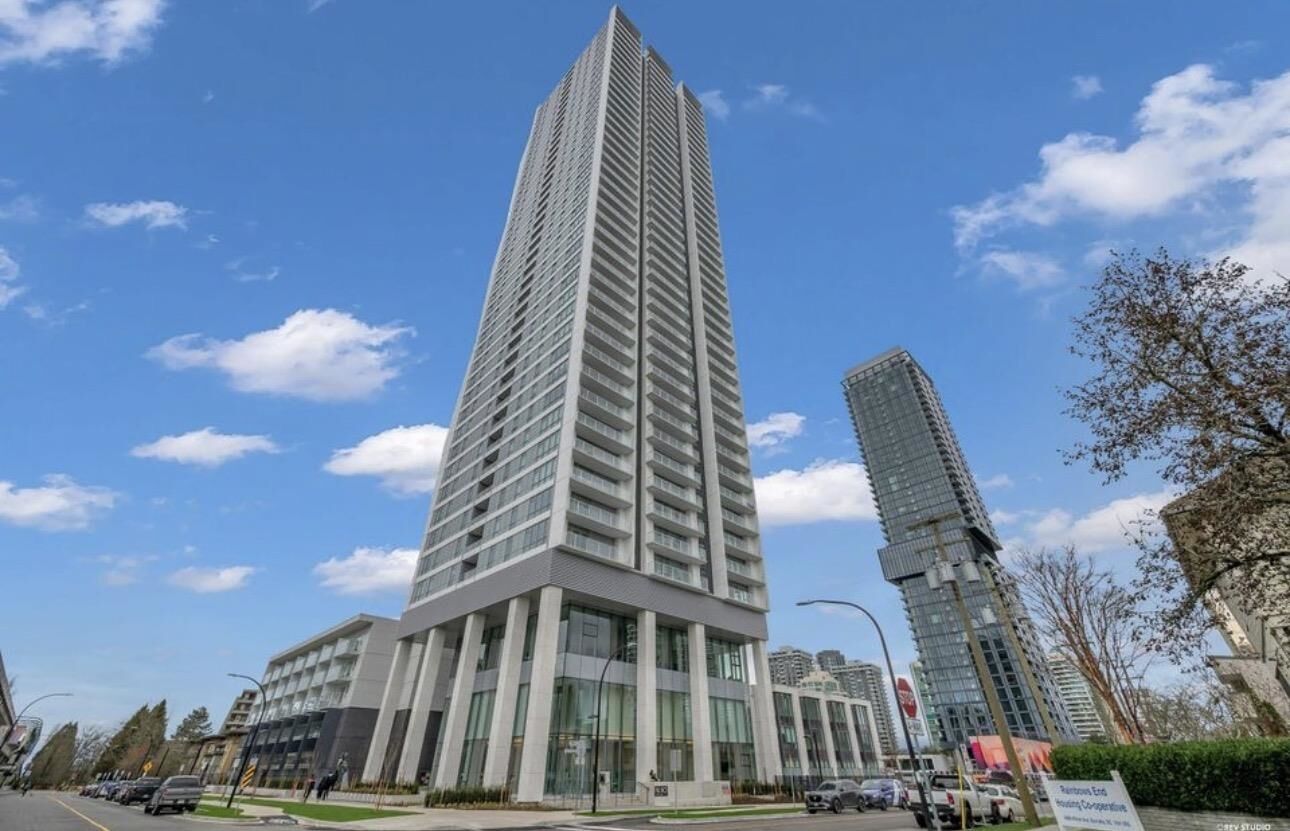 Property Photo:  6087 Wilson Avenue  BC V5H 0M1 