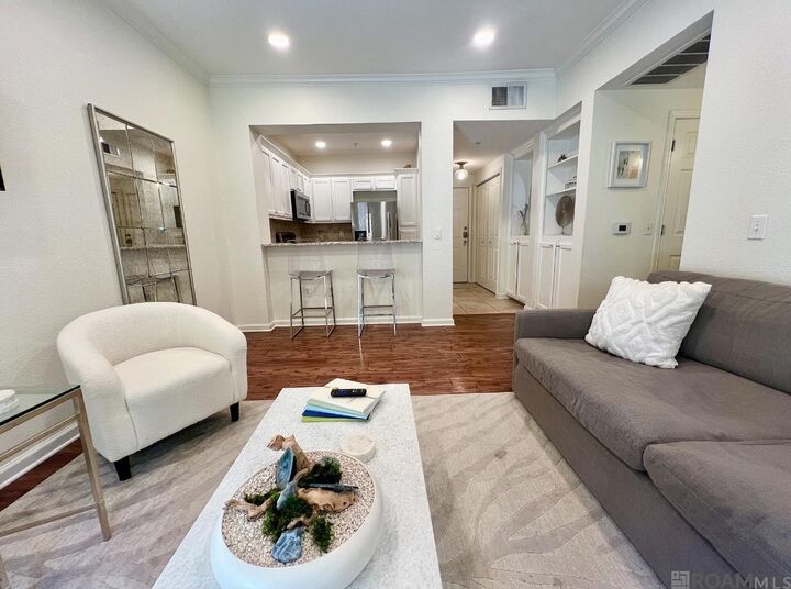 Property Photo:  6765 Corporate Boulevard #7101  LA 70809 