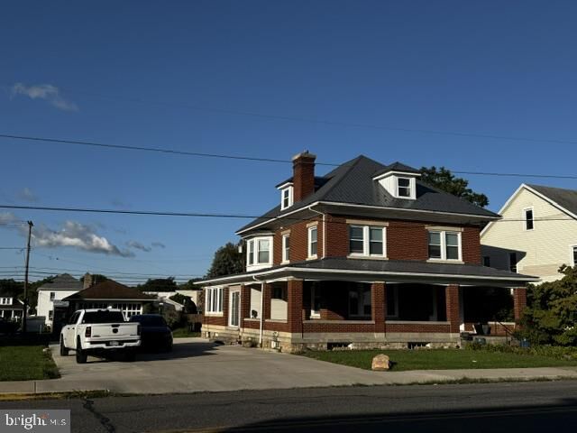 Property Photo:  422 S Main  PA 17044 