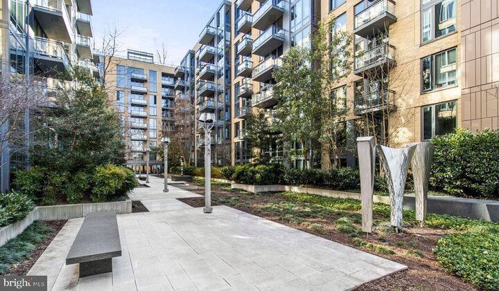 Property Photo:  8300 Wisconsin Avenue 947  MD 20814 