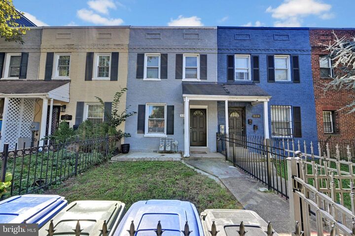 Property Photo:  126 O Street SW  DC 20024 