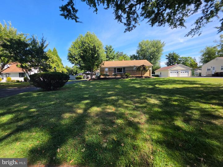 Property Photo:  224 Cedar Avenue  PA 19044 