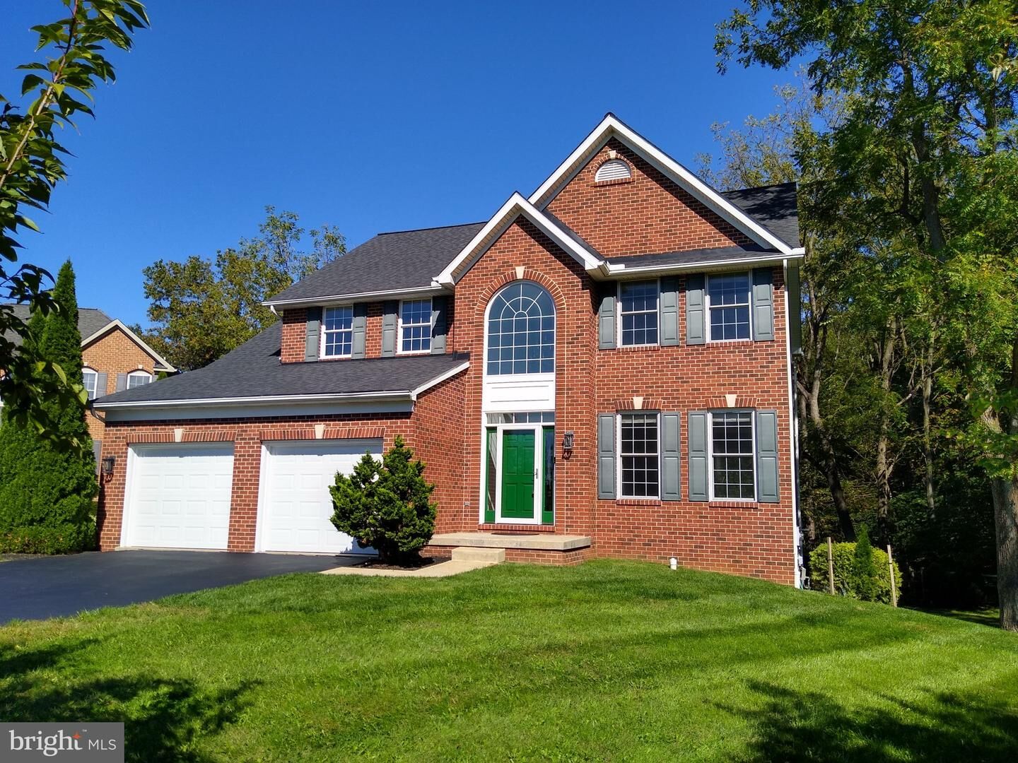 Property Photo: 410 Londontowne Court MD 21740