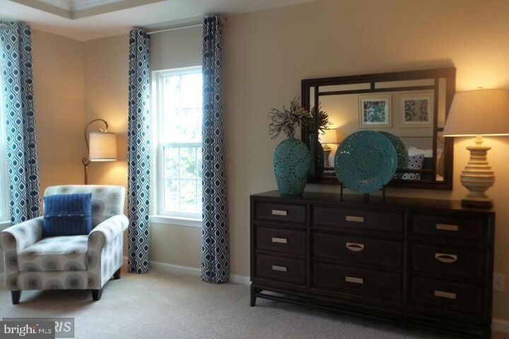 Property Photo:  6946 Kona Drive  VA 20155 
