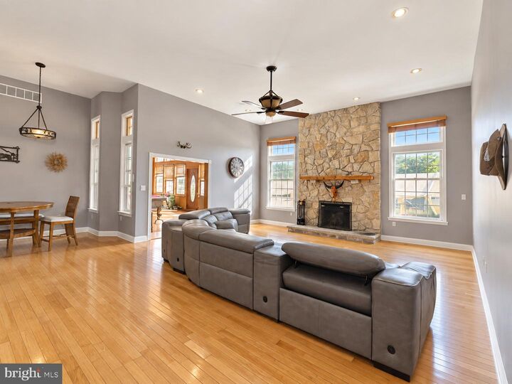 Property Photo:  290 Myrtle N Street  NJ 08037 