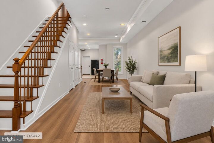 Property Photo: 1719 Ruxton Avenue MD 21216