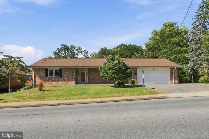 Property Photo:  130 Martin Avenue  PA 17522 