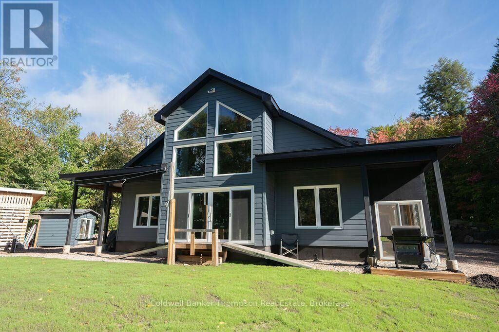 Photo de la propriété:  573 Hillvalley Road  ON P0A 1Z0 
