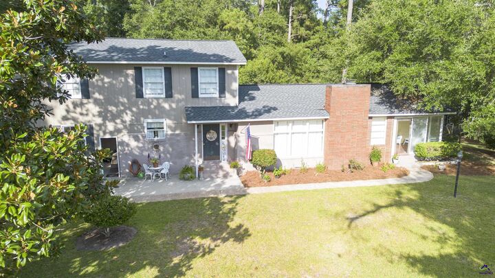 Property Photo: 219 S Sixth Street GA 31014