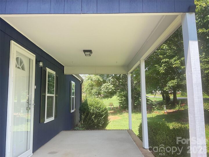 Property Photo:  204 Conifer Drive  NC 28625 