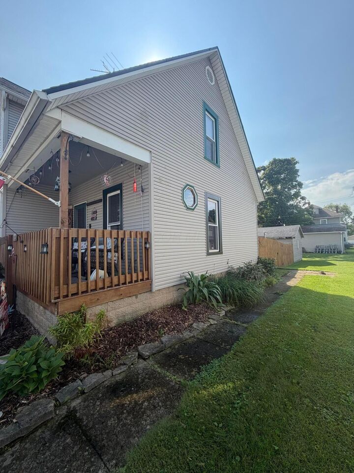 Property Photo: 143 S Chester Street OH 43162