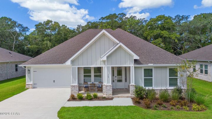 Property Photo: 769 Old Ferry Road FL 32459