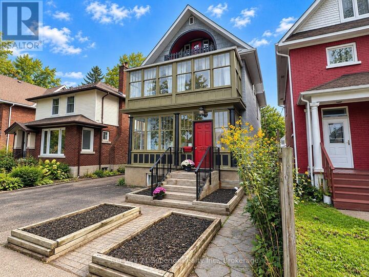 Property Photo:  420 Marks Street South  ON P7E 1M5 