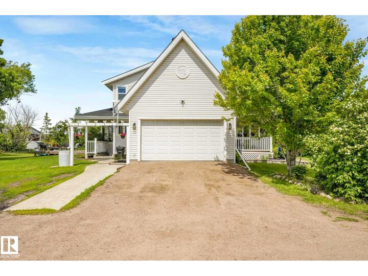 Property Photo: 553006 Range Road 153 AB T0B 4R0