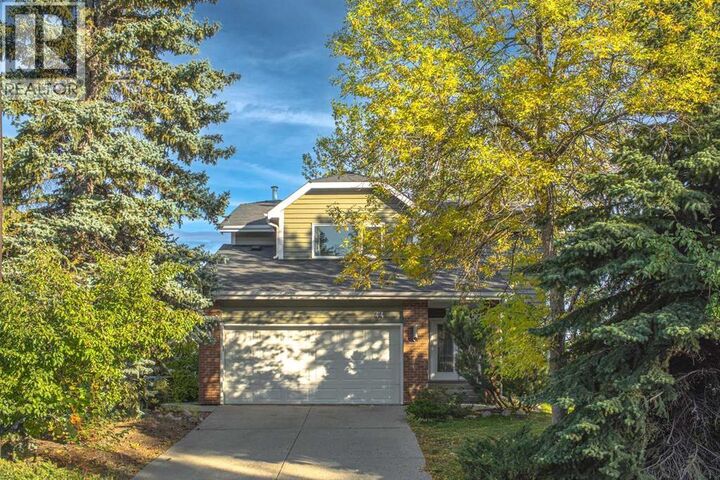 Property Photo: 44 Stradwick Way Southwest AB T3H 1G9