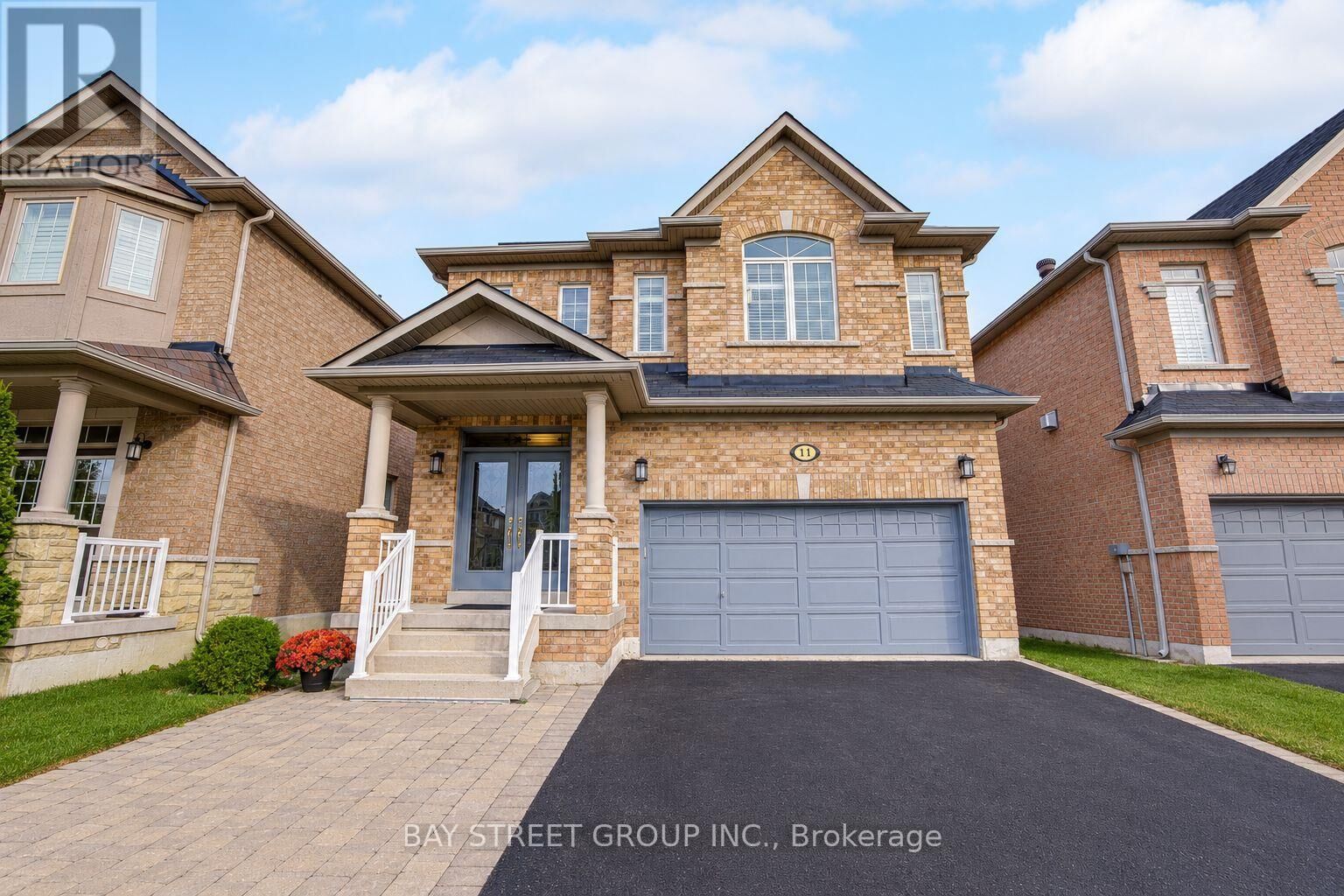 Property Photo: 11 Farmington Road ON L4A 0Y5
