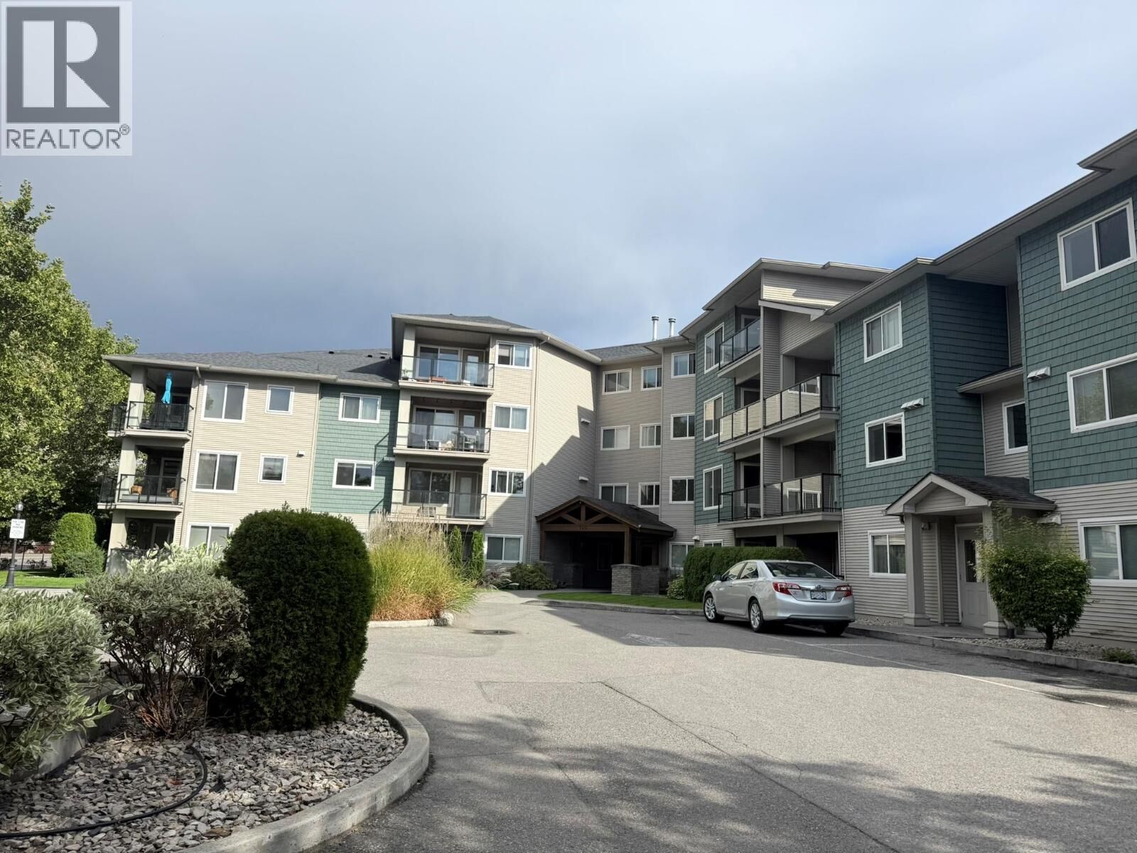 Property Photo: 135 Ziprick Road 406 BC V1X 8B2