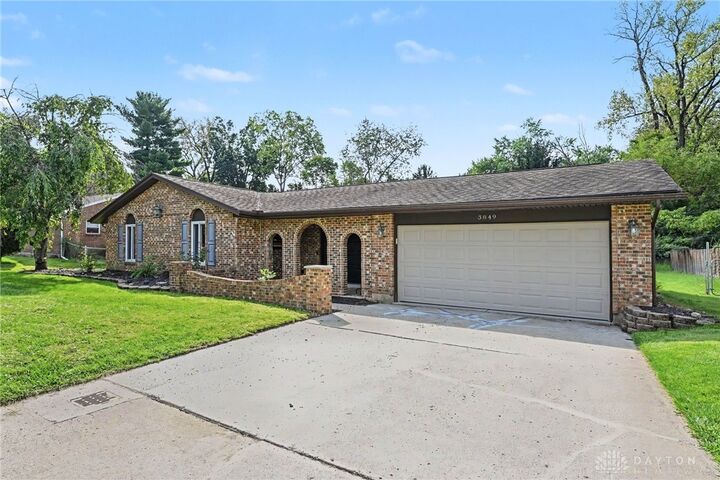 Property Photo: 3849 Winthrop Drive OH 45431