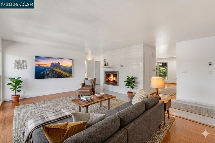 Property Photo:  2091 Ascot Dr. 130  CA 94556 