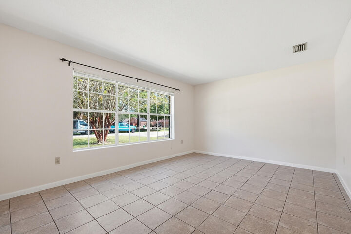 Property Photo:  33 James Drive  FL 32579 