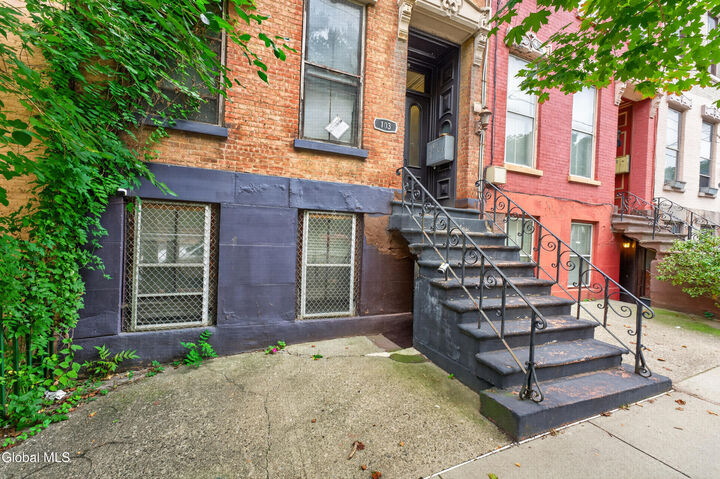 Property Photo:  103 Ten Broeck Street  NY 12210 