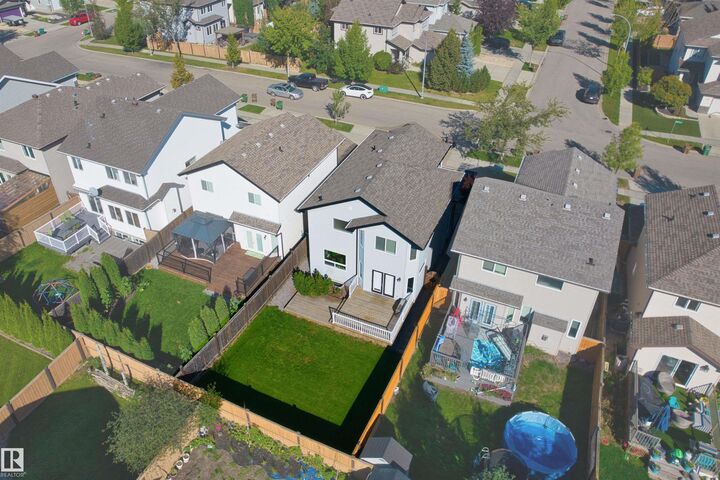 Property Photo:  22 Norton Avenue  AB T8N 4C4 