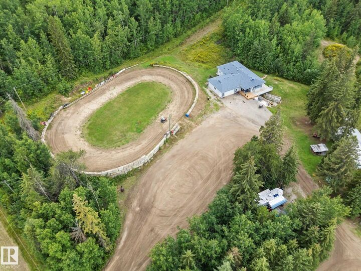 Property Photo:  54426 Rge Road 15  AB T0E 1V0 