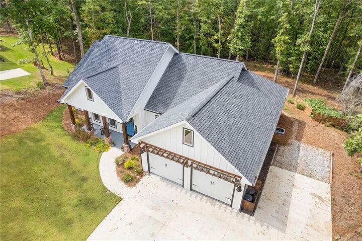 Property Photo: 229 Samson Way GA 30528