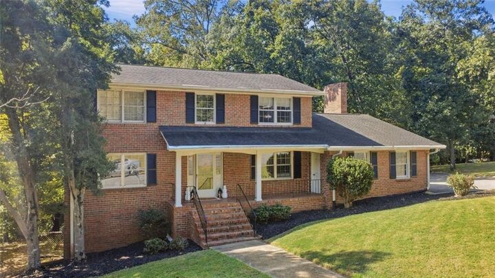 Property Photo:  5 Beaver Run  GA 30165 