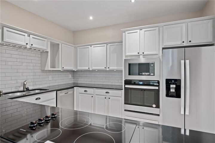 Property Photo: 1975 Nocturne Drive 2105 GA 30009