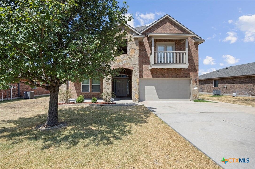 Property Photo: