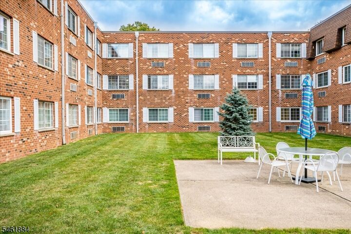 Property Photo:  255 Tucker Ave 122  NJ 07083 